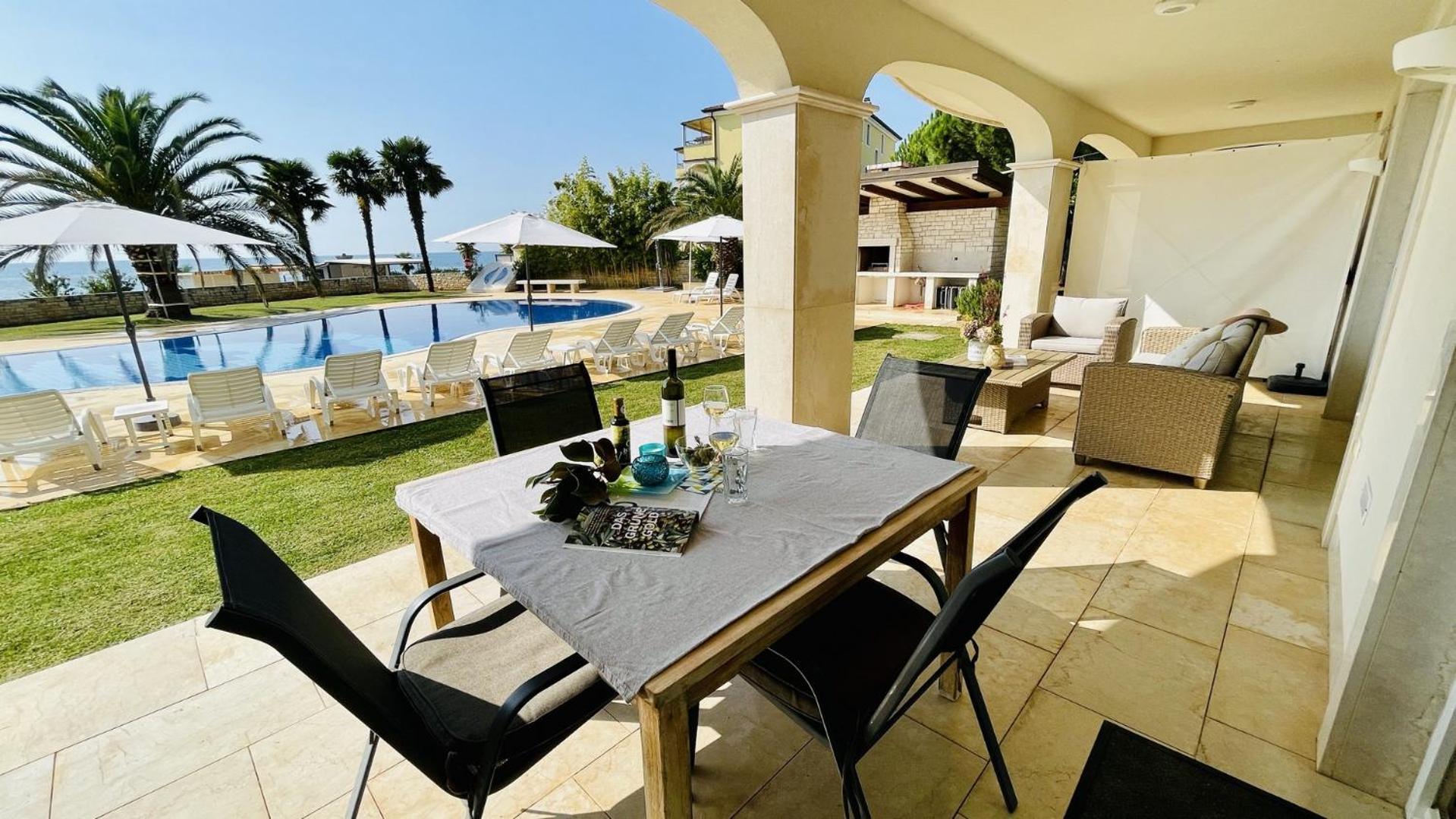 Sea View Residence Lovrečica Exterior foto