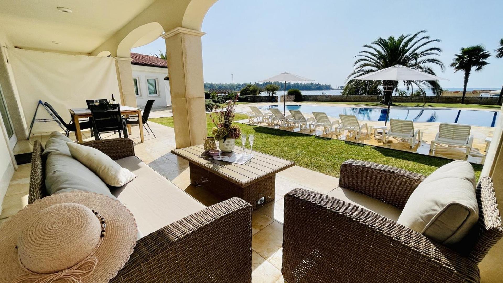 Sea View Residence Lovrečica Exterior foto